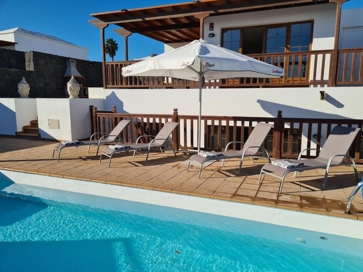 Luxury 4-Bedroom Villa With Heated Pool + Sea View Playa Blanca  Exterior foto