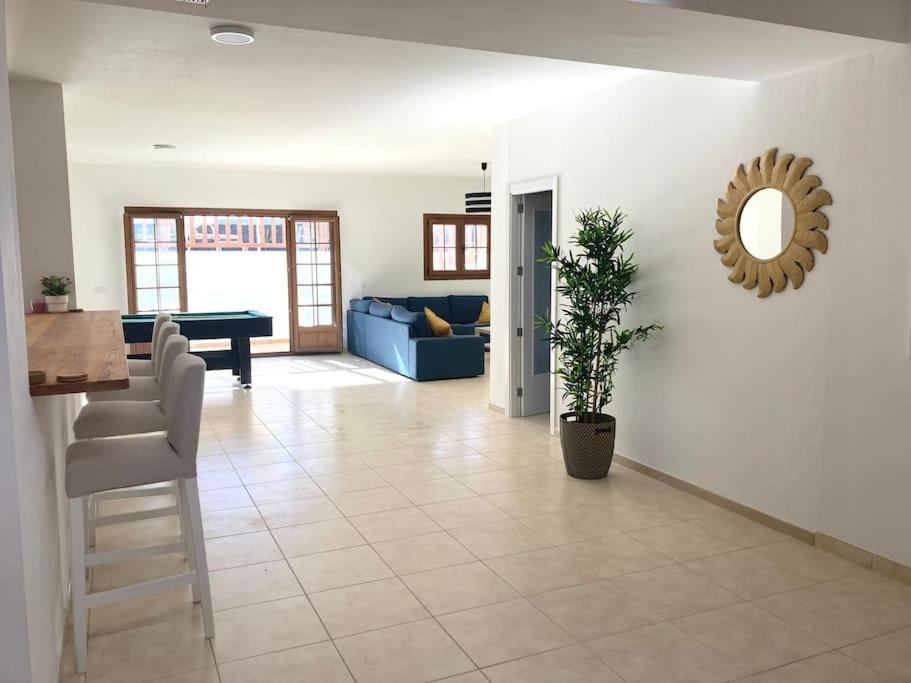 Luxury 4-Bedroom Villa With Heated Pool + Sea View Playa Blanca  Exterior foto