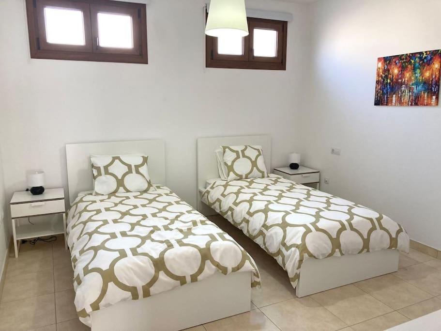 Luxury 4-Bedroom Villa With Heated Pool + Sea View Playa Blanca  Exterior foto